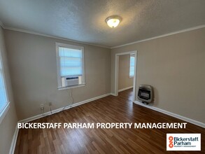 206 44th St, Unit A in Columbus, GA - Foto de edificio - Building Photo