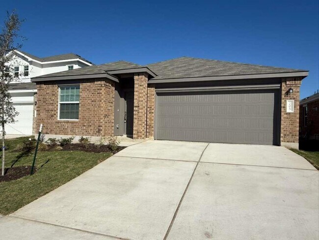 205 Herald Dr in Hutto, TX - Building Photo - Building Photo