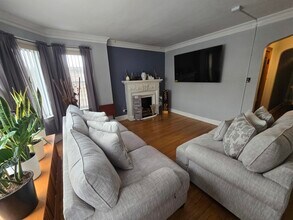 8347 S Peoria St in Chicago, IL - Building Photo - Building Photo