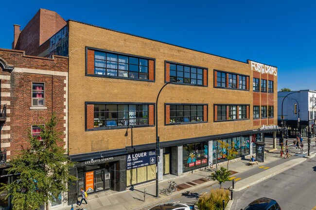 4201-4233 Saint-Denis Rue in Montréal, QC - Building Photo - Building Photo