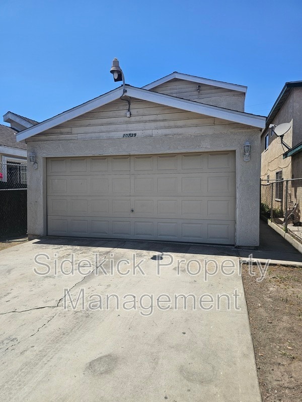 property at 10739 Mona Blvd