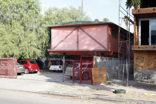 14619 DELANO ST in Van Nuys, CA - Building Photo - Building Photo