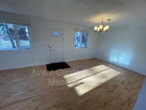 9401-9492 92 St NW in Edmonton, AB - Building Photo - Building Photo
