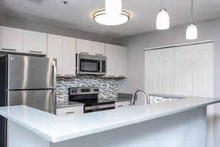 Decatur Flats in Decatur, GA - Building Photo