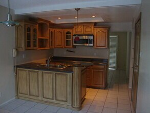 1644 Lomaland Dr, Unit Casa del Sol in El Paso, TX - Building Photo - Building Photo