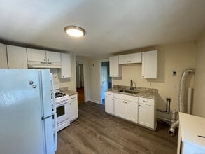 333 Quinnipiac Ave in North Haven, CT - Building Photo - Building Photo