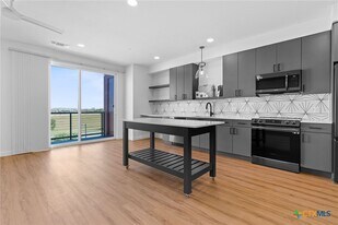 2165 Gabriels Pl in New Braunfels, TX - Building Photo