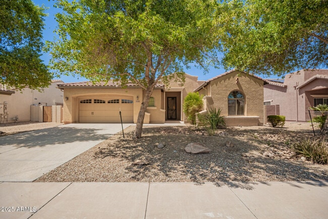 property at 15668 W Meadowbrook Ave
