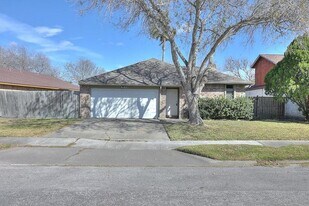 5310 Gateridge Dr in Corpus Christi, TX - Building Photo