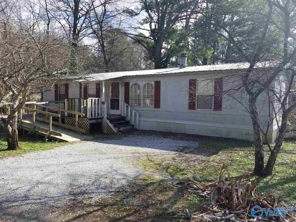 6204 AL-53 in Harvest, AL - Building Photo