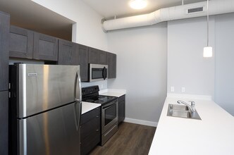 The E'Laan in Indianapolis, IN - Building Photo - Interior Photo
