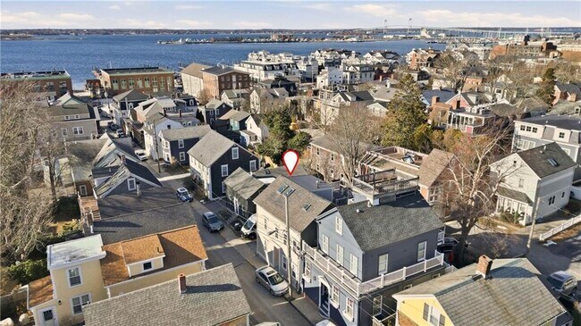 38 Pope St in Newport, RI - Building Photo - Building Photo