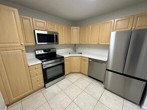 2428 NW 49th Terrace in Coconut Creek, FL - Building Photo - Building Photo