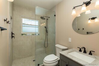 4544 Kensington Dr in San Diego, CA - Building Photo - Building Photo