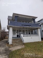 1547 Hillcrest Rd in East Cleveland, OH - Foto de edificio - Building Photo