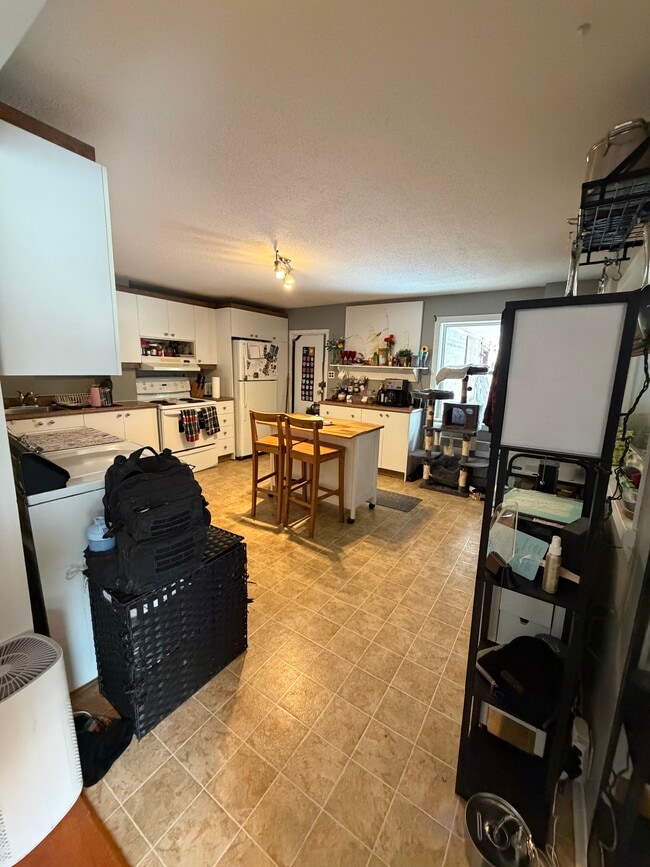 property at 17 Rue Sainte-Hélène