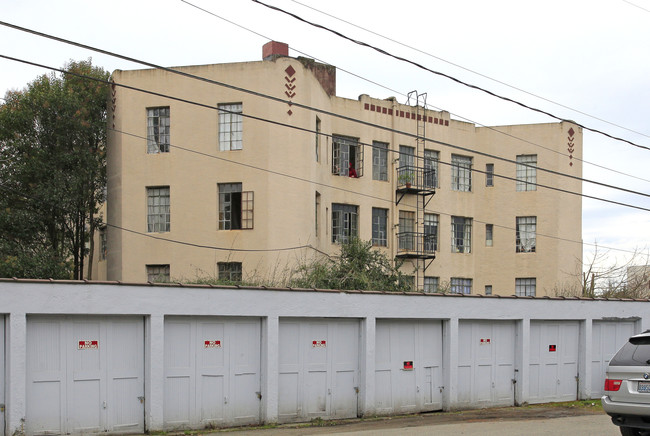 Laurelton Apartments in Seattle, WA - Building Photo - Building Photo