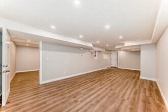 4752 Memorial Dr E in Calgary, AB - Building Photo - Building Photo