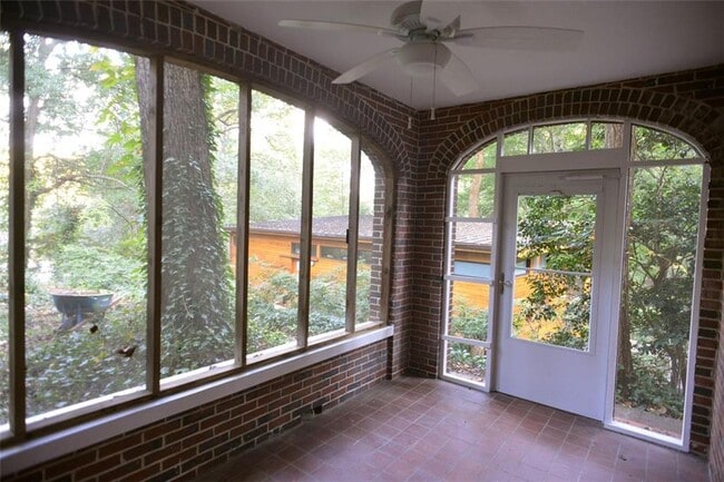 509 Claire Dr NE in Atlanta, GA - Building Photo - Building Photo