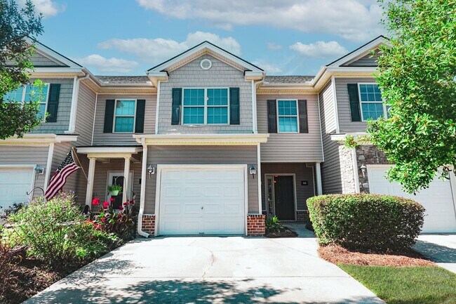 540 Canyon Oak Loop in Richmond Hill, GA - Building Photo - Building Photo