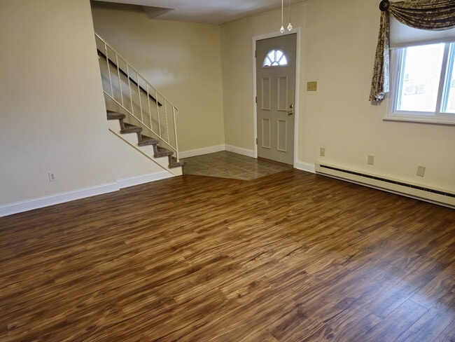 property at 2312 Grove Rd
