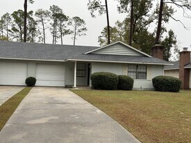 273 Norman Dr in Valdosta, GA - Building Photo