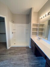 51 County Rd 5102B in Cleveland, TX - Building Photo - Building Photo