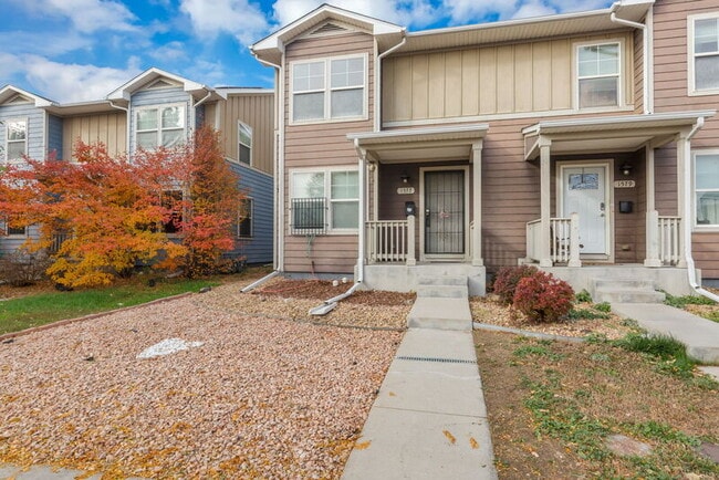 property at 1577 Chase St