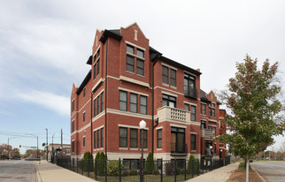 3986 S Drexel Blvd Apartments