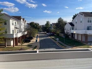 20416 Cool Fern Square in Ashburn, VA - Building Photo - Building Photo