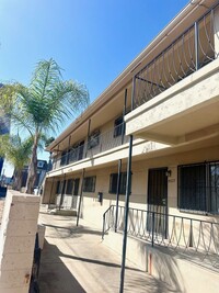 Louisiana (Schmidt) in San Diego, CA - Building Photo - Interior Photo