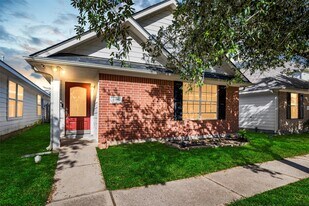 6443 Mountain Pines Ln in Katy, TX - Building Photo