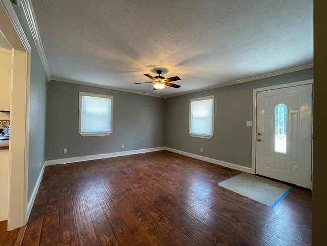 162 Silver Dr in Sonora, KY - Building Photo - Building Photo