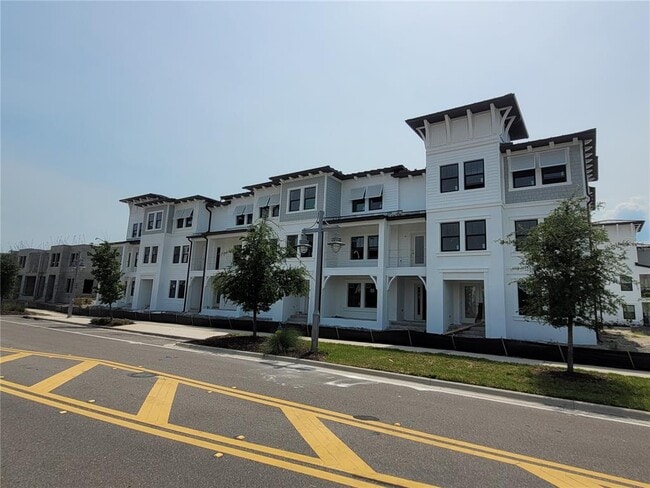 5351 Bridge St in Tampa, FL - Building Photo - Building Photo