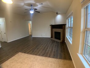 15828 Sonador Dr in Edmond, OK - Building Photo - Building Photo