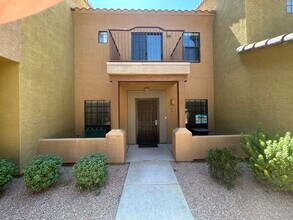 1702 E Bell Rd in Phoenix, AZ - Building Photo - Building Photo