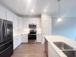 803 Stonebriar St in Simpsonville, SC - Building Photo - Building Photo