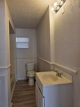 531 W Spurgeon St in Fort Worth, TX - Building Photo - Building Photo