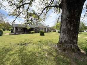 2460 Ready Section Rd in Toney, AL - Building Photo - Building Photo