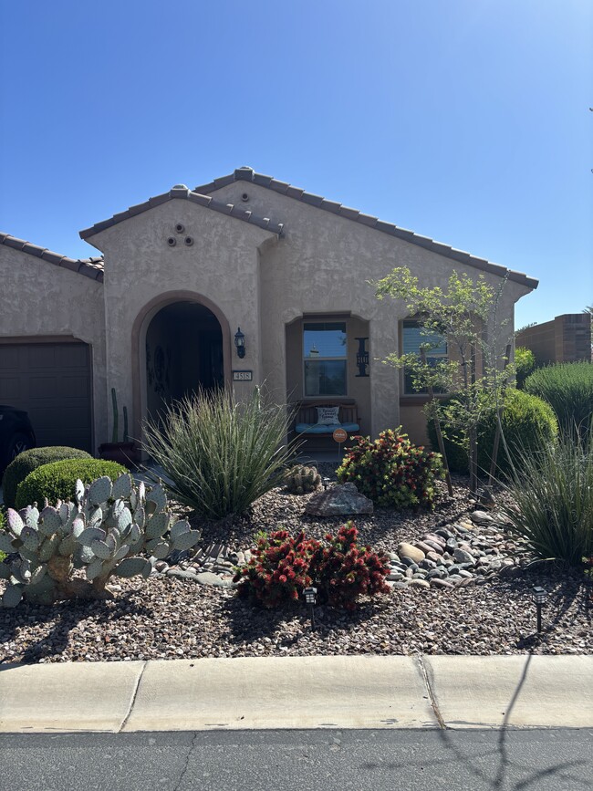 property at 4518 N Petersburg Dr