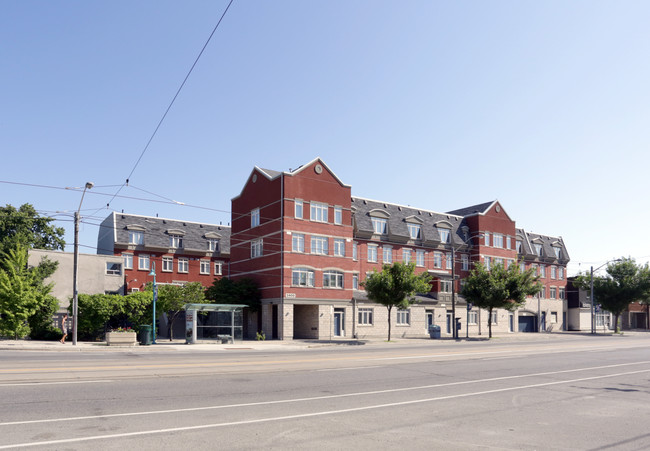 29th Street Lofts in Toronto, ON - Building Photo - Building Photo