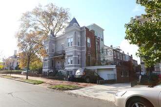 600 11th St NE in Washington, DC - Building Photo - Building Photo