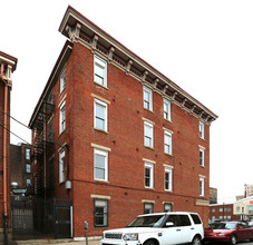 118-120 E 12th St in Cincinnati, OH - Building Photo - Building Photo