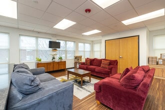 Rolling Hills Apartments in St. Paul, MN - Foto de edificio - Interior Photo