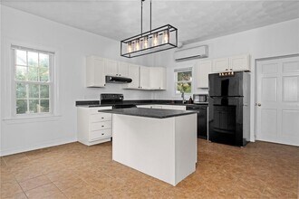 48 Main St in Scituate, RI - Building Photo - Building Photo