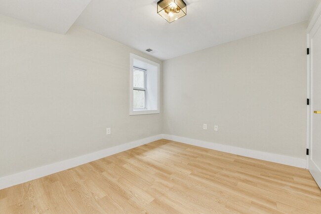 12 Webster Ave, Unit #1 in Boston, MA - Building Photo - Building Photo