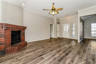 3506 Locust St in Rowlett, TX - Building Photo - Building Photo
