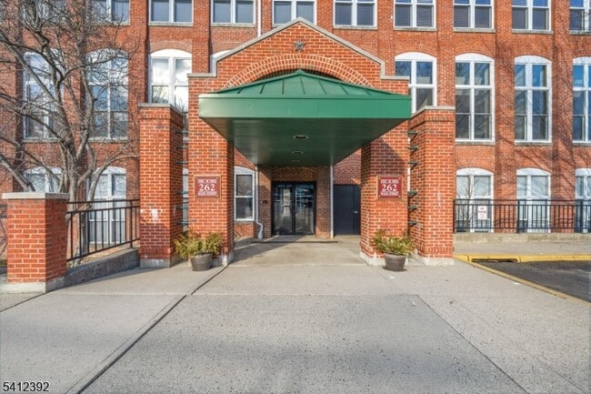 property at 262 Main St