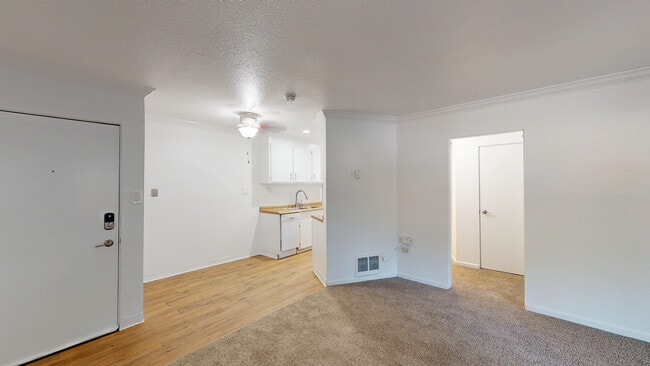 property at 1821 Lincoln Ave