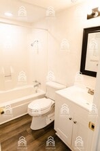 91 Runaway Bay Dr in Runaway Bay, TX - Building Photo - Building Photo